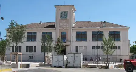 Abri Piscine Plat Prix abri de piscine Décines-Charpieu