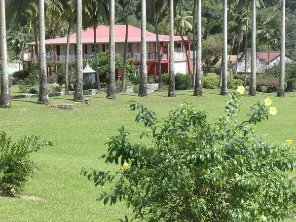 Abri Piscine Plat Prix abri de piscine Gros-Morne